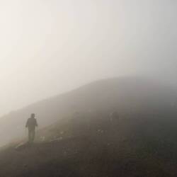 Morgendliches Grau in Grau auf dem Gipfel...🤷