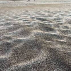 Spuren des Windes im Sand
