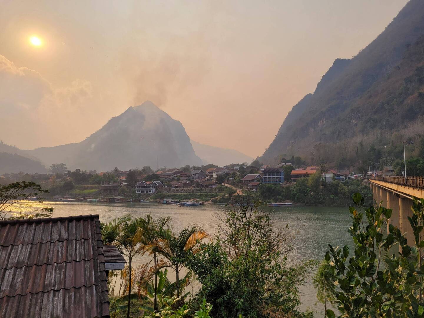 Nong Khiaw