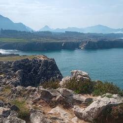 Die Löcher sind überall, wie ein Schweizer Käse