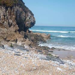 Kleiner Steinstrand von Vidiago