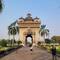 Vientiane, Nachbaut vo der Champs Elysees