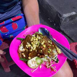 Srombotan - keine Ahnung, was das alles war, aber super lecker ! 😍
