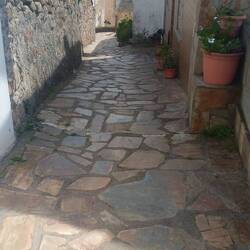 Schmale Gassen und schöne Häuser