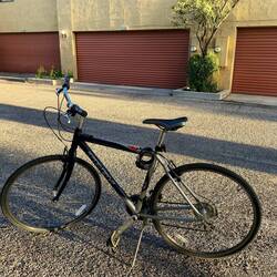 My totally flat front tire - have to deal with that tomorrow