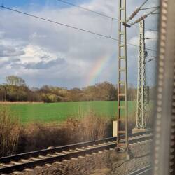 Ein Regenbogen auf der Fahrt nach Hamburg