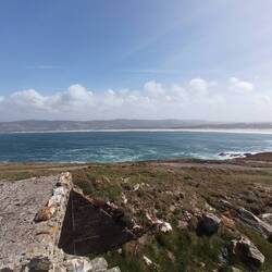 Blick von der Spitze über den Strand von Valdoviño