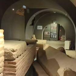 This video actually starts in a level below the Necropolis.