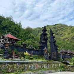 Tempel am Danau Batur