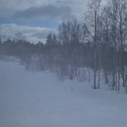 Von der Lokomotive aufgewirbelt er Schnee