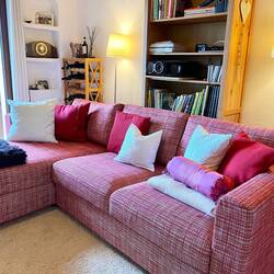 So langsam nimmt es Gestalt an - unser neues Sofa