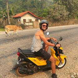 Auf dem Weg zur Water Cave