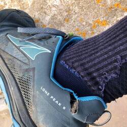 Ich mache bei meinen trailrunnern nie die schnürrsenkel zum anziehen auf. Das ist aber neu!