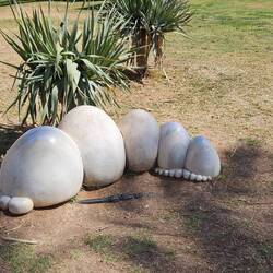 FEET - look closely.......