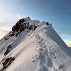ca c'est le "plat" a la fin avant de rejoindre les copains