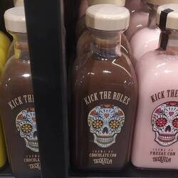 Gekauft habe ich unvermischten Mezcal, naturalmente.