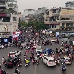 Dong Kinh Nghia Thuc Square