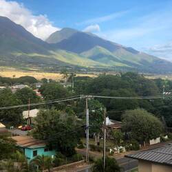 Driving to Lahaina