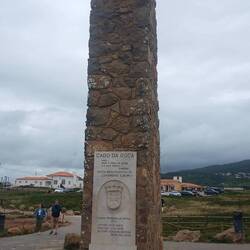 Das Kreuz mit der Tafel