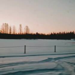 Sonnenaufgang im Tiefschnee