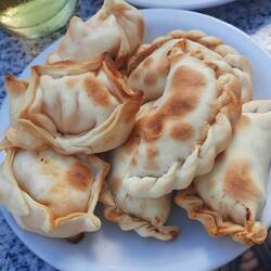 Die beste Empanadas vo Argentinie gits schinbar z Salta