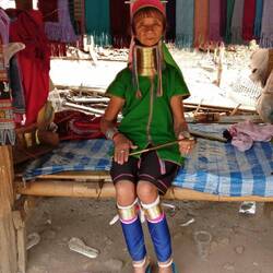 Mit 5 Jahren werden die ersten Ringe getragen