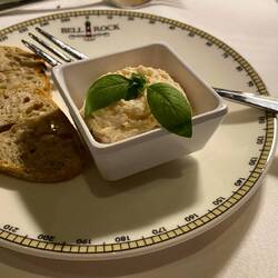 Amuse Bouch