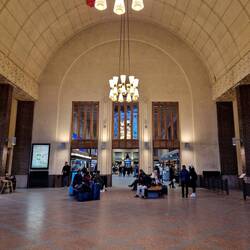Der Bahnhof von innen