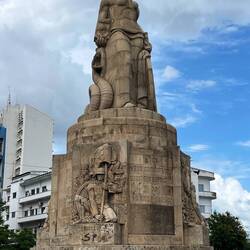 World War I monument in the center of the square honors the African & European soldiers