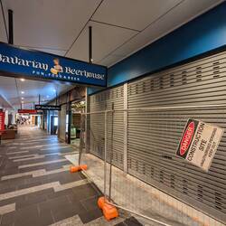 "Bavarian"! Ganz explizit NICHT "German Beerhouse" 😂