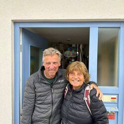 Wir sehen etwas mitgenommen aus!