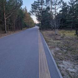 Auffällig waren die neuen Fahrrad und Spazierwege, sogar mit Blindenführstreifen ausgestattet