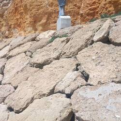 Warum der da steht, weiß ich nicht