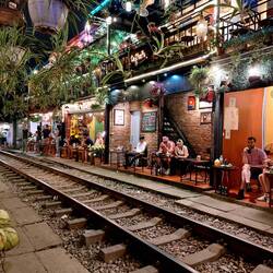 Train Street 🚂🚃