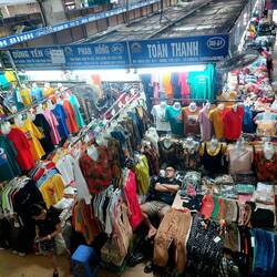 Chaotischer Dong Xuan Markt