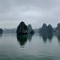 Die eindrucksvolle Halong Bucht 🤩