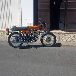 Perlen am Straßenrand, Sonntagsausflug