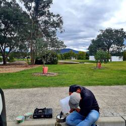 Kurze Mittagspause in Canberra