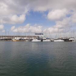 leaving boatyard, Port-Saint-Louis