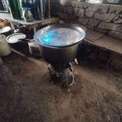 Auf dem Ofen wird gekocht