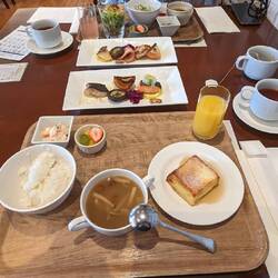 Super leckeres Frühstück im Hotel.