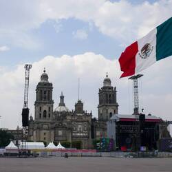 Abschied von Mexico - heute nochmals mit gehisster Flagge😉