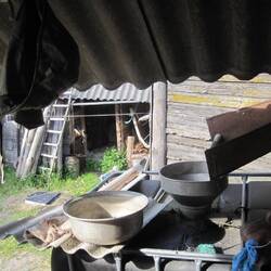 Вход в амбар