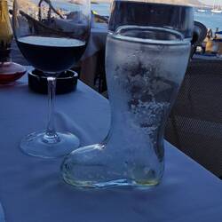 Stefeli esch Tod, de Wy esch dra