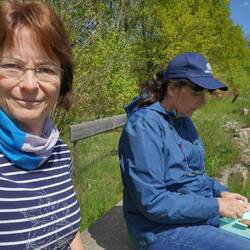 Mittagspause an der Friedhofsgrenze