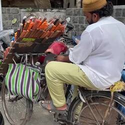 VIDEO- Knife sharpening on the street