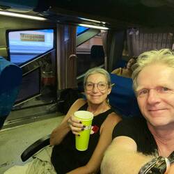 früh um sechse geht der Bus mach Chumphon