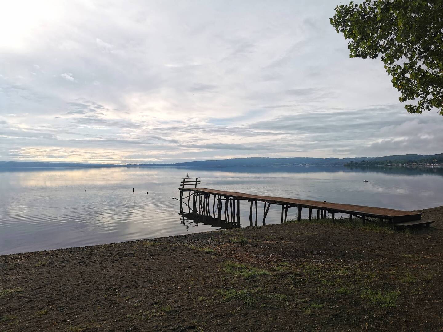 Morgens am Campingplatz. Wir wären wohl hier geblieben, hätten wir gewusst, was uns abends erwartet