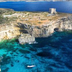Blue Lagoon vu du ciel, île de Comino, Malte