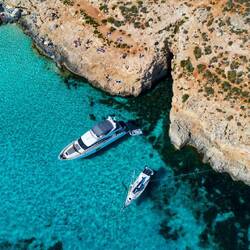 Blue Lagoon vu du ciel, île de Comino, Malte